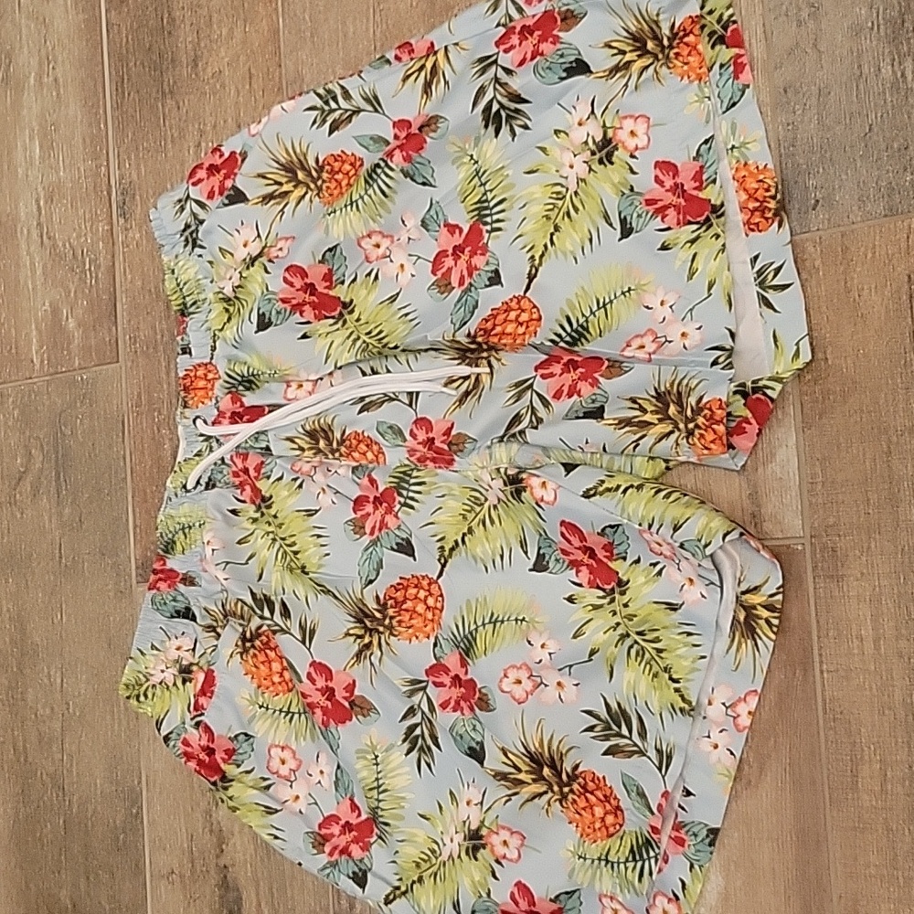 Mens Large Hawaiian Print Board Shorts From Trunks Surf Co. EUC